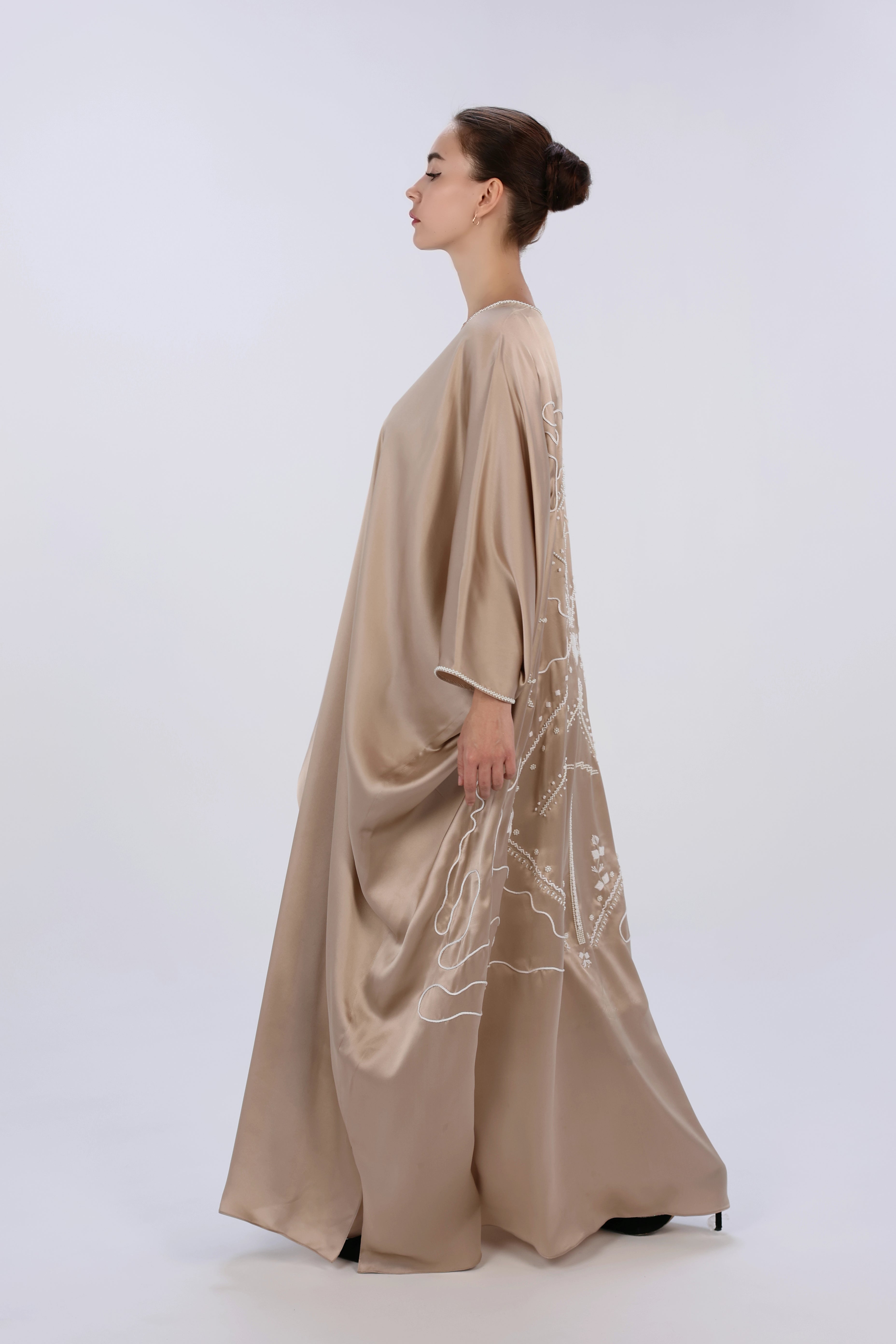 A25-33 Masterpiece Beige