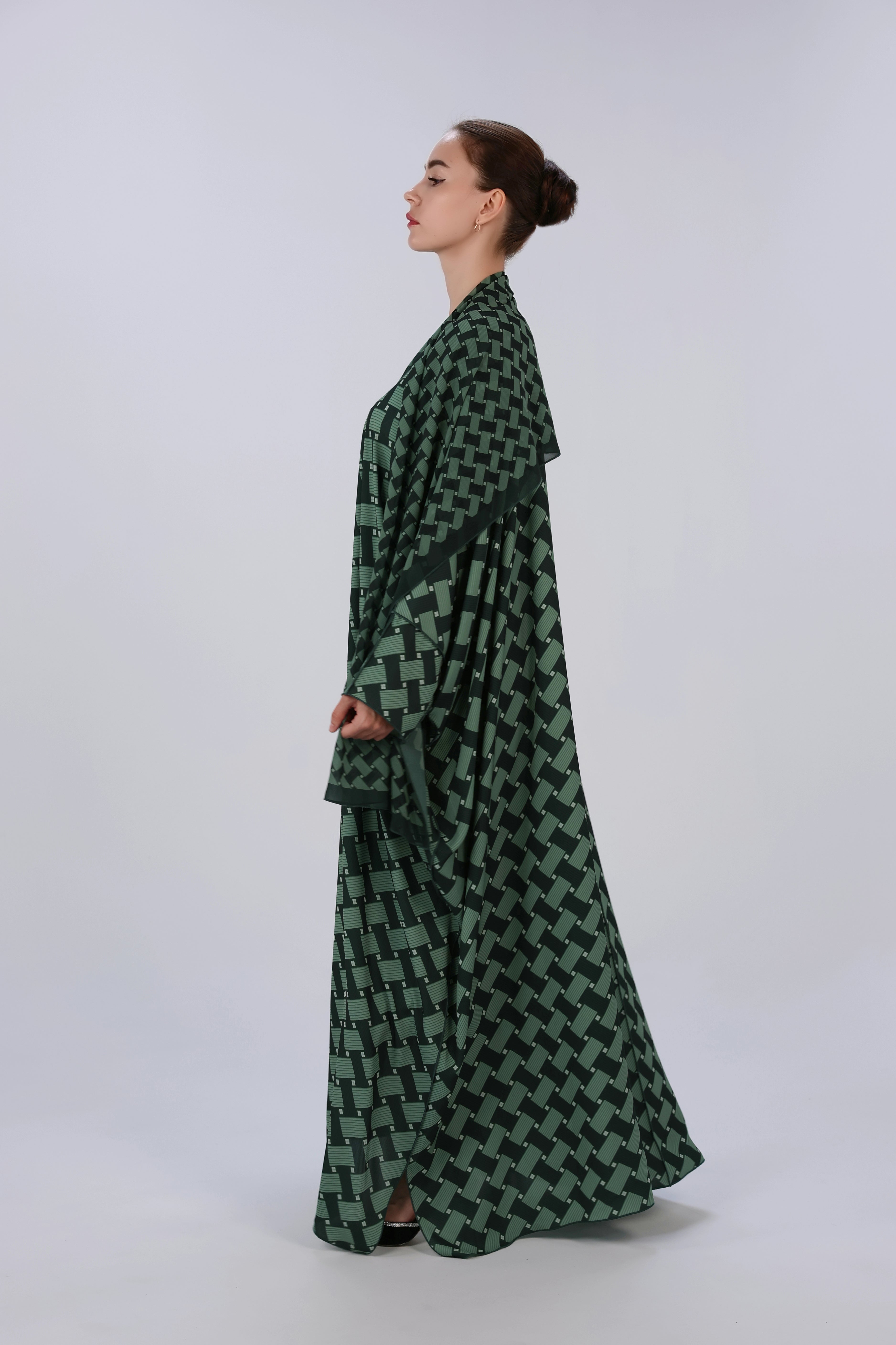 A25-34 Sequence Green