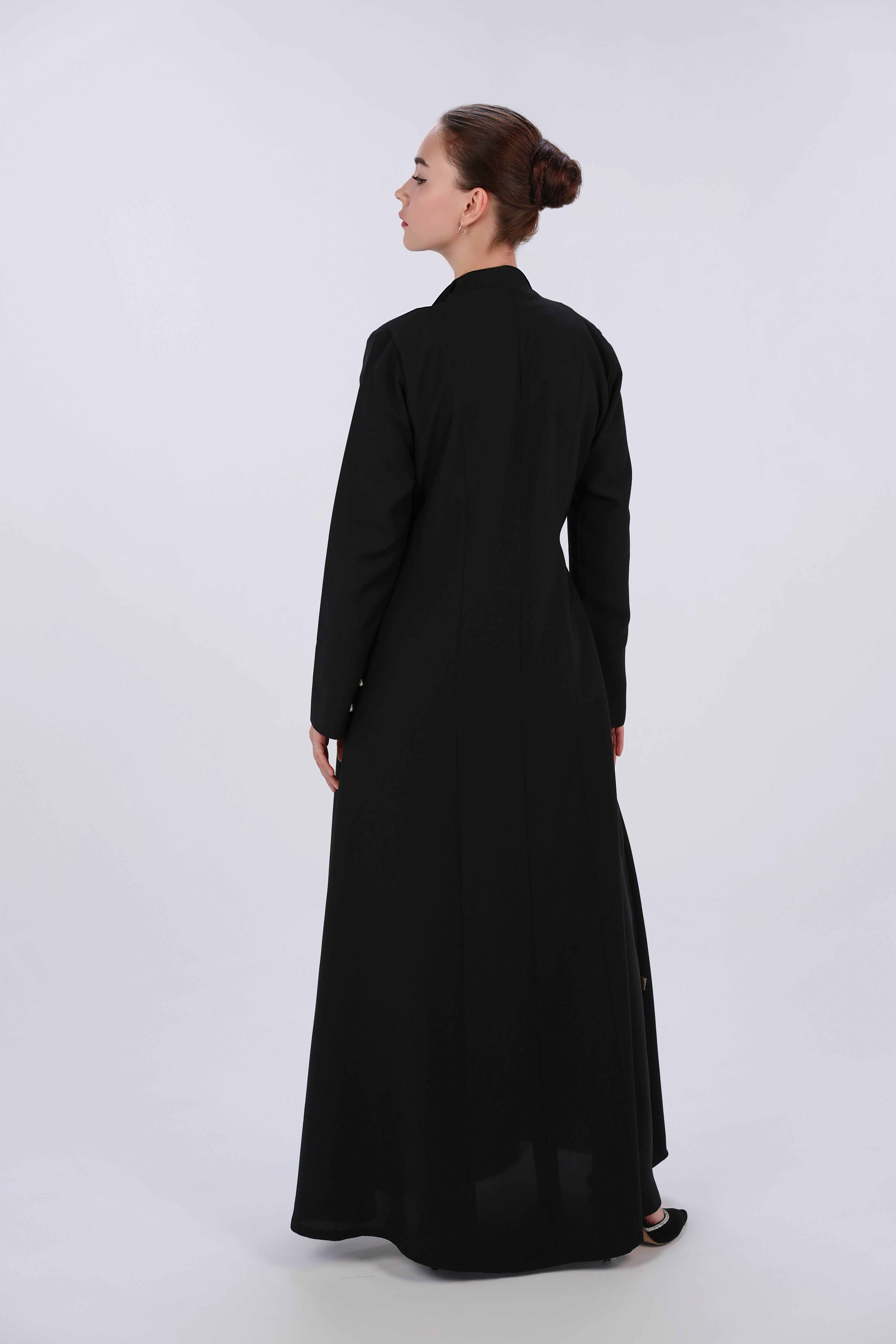 A25-37 Formal Black
